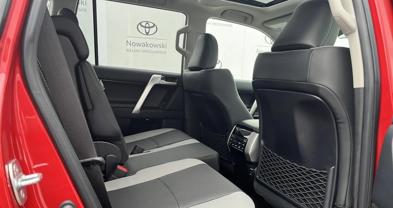 Toyota Land Cruiser cena 380000 przebieg: 5, rok produkcji 2023 z Kalety małe 277